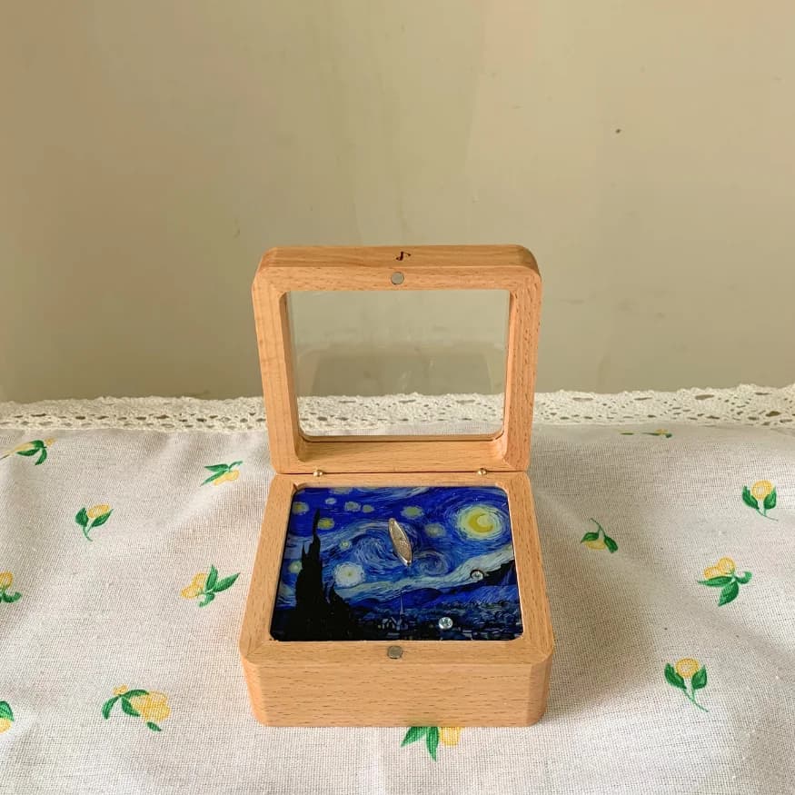 Hộp nhạc Starry Night